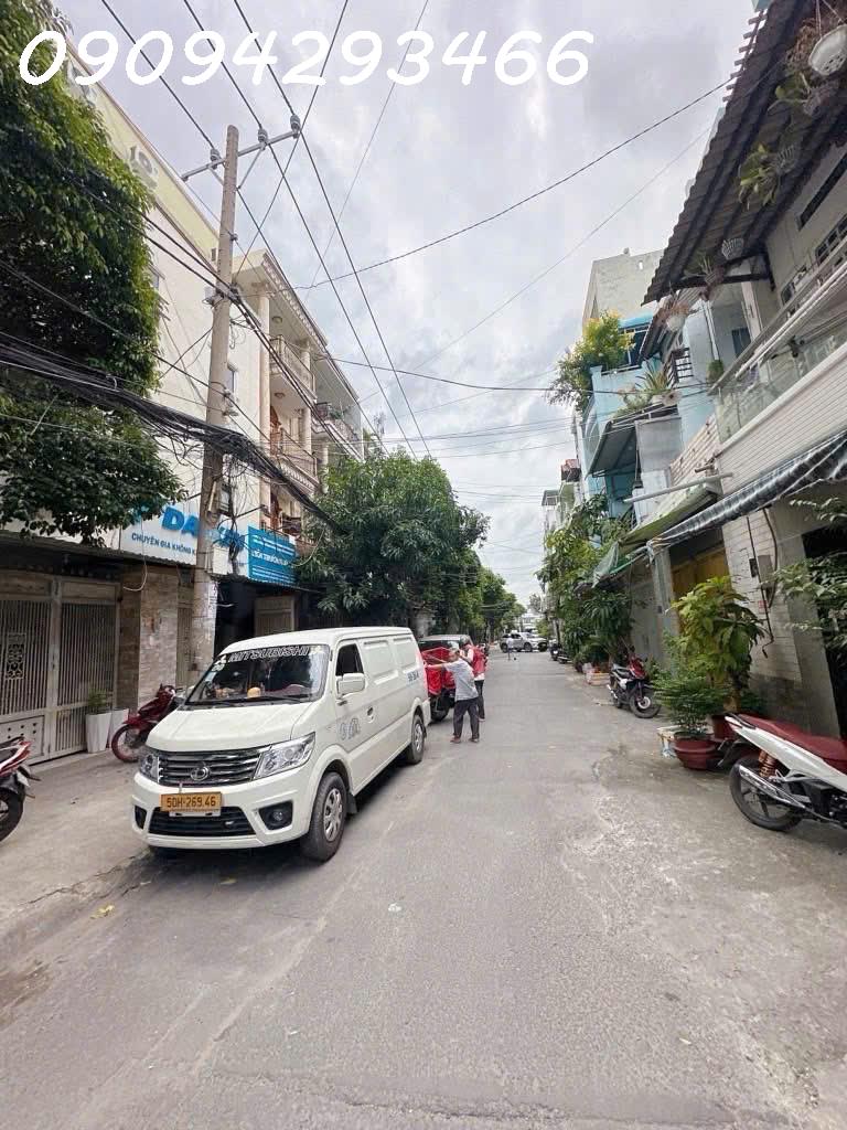 ebf48a1586b80de654a928