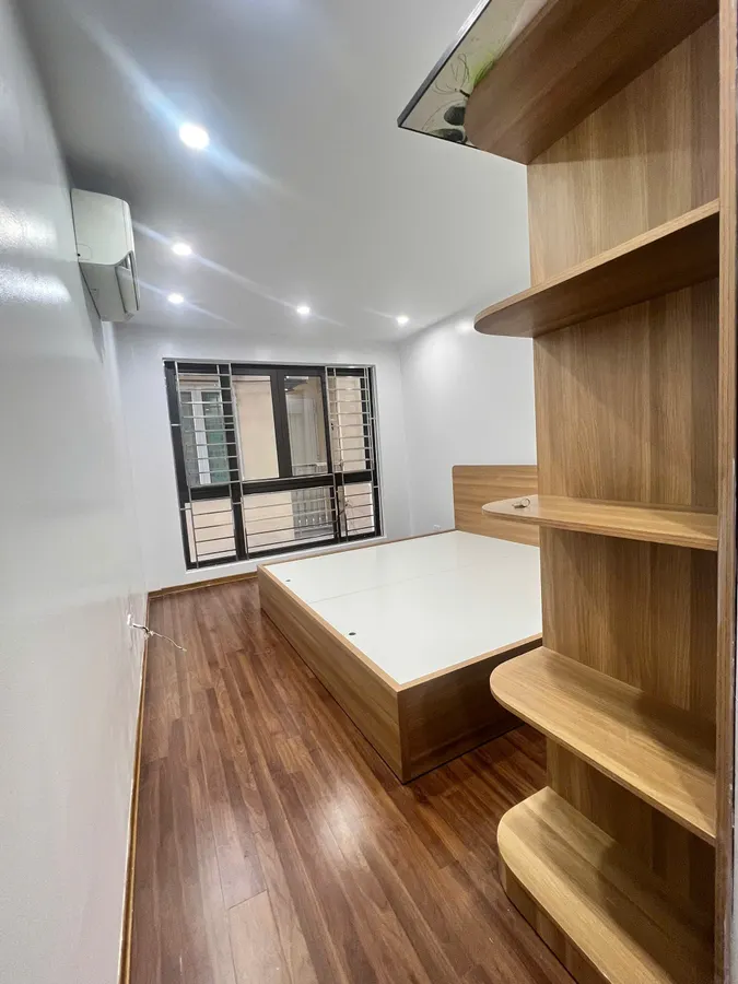 f63b7b20-3c97-568c-8a4d-53f918422ba6