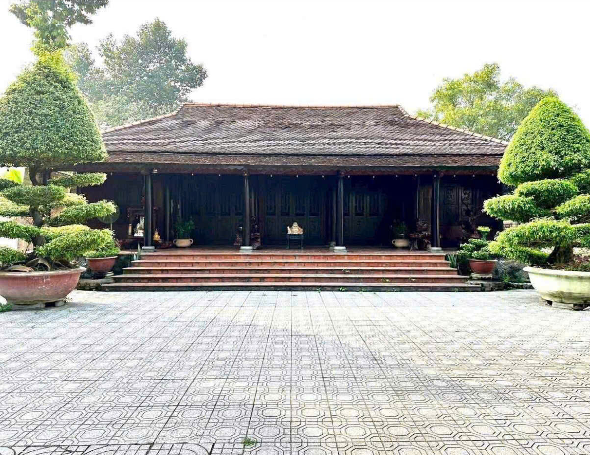 gen-h-z6982370392840_8001b302621035f25d9891bf59aac939