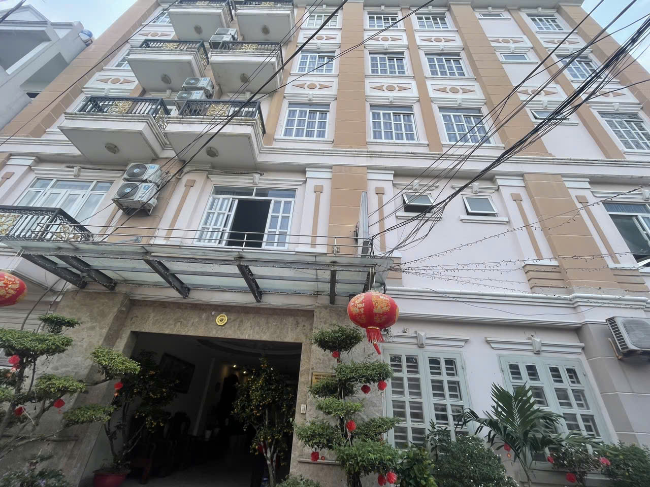 gen-h-z6991837721969_3e98bd3fdf6380e5ce05ae716eb66919