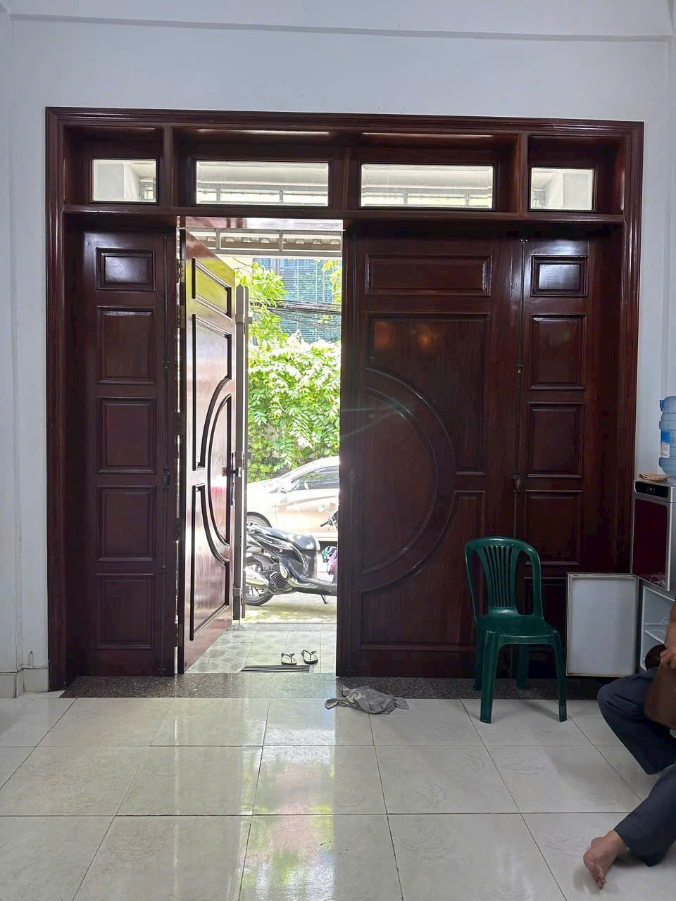 gen-h-z6999625558635_e00aae008f77c49fdb5133fecb5cd9e7