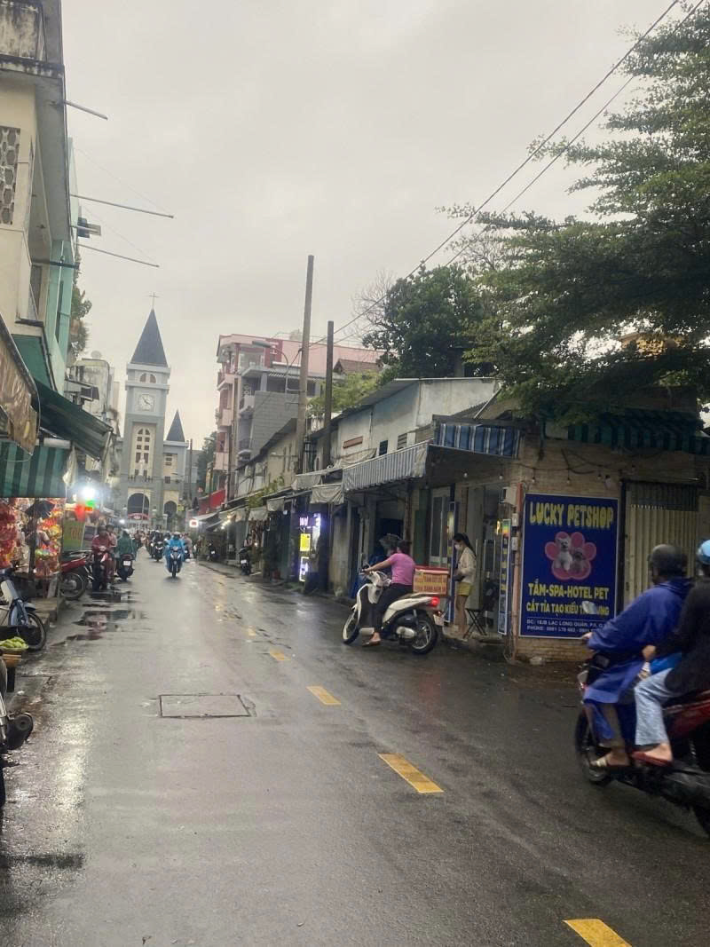 gen-n-z6990615119853_af060de97ec9356f2ebf44461840dd38