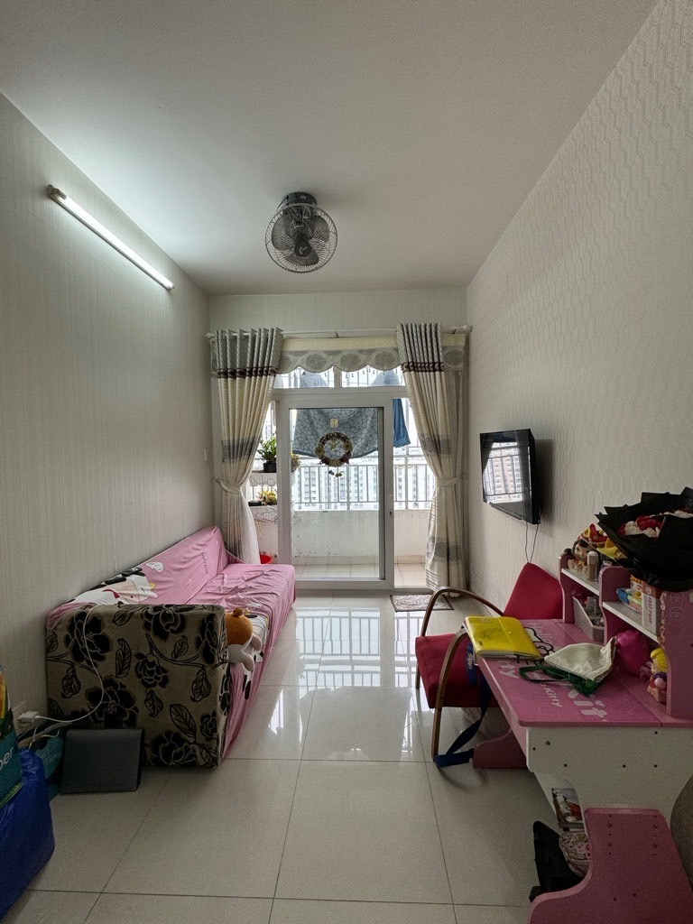 ku7-3A1CB92B-mfaim89o_18_5