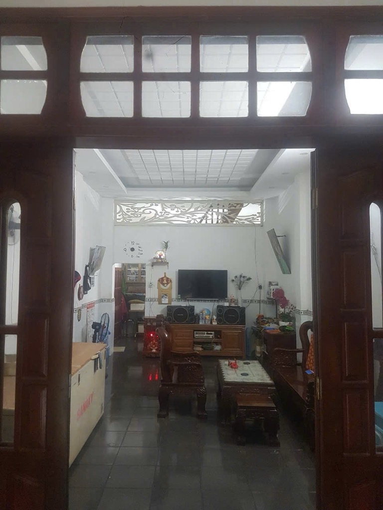 tx1-B164C9F3-mcbk6qto_22_9