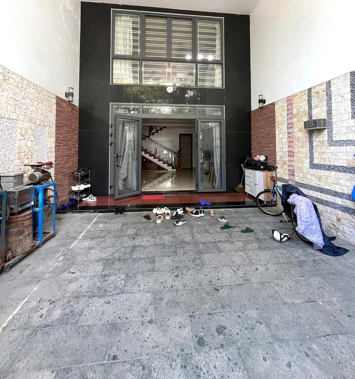 z6856701142265_6150e4e3731cb913c4d14e099c5fc53e