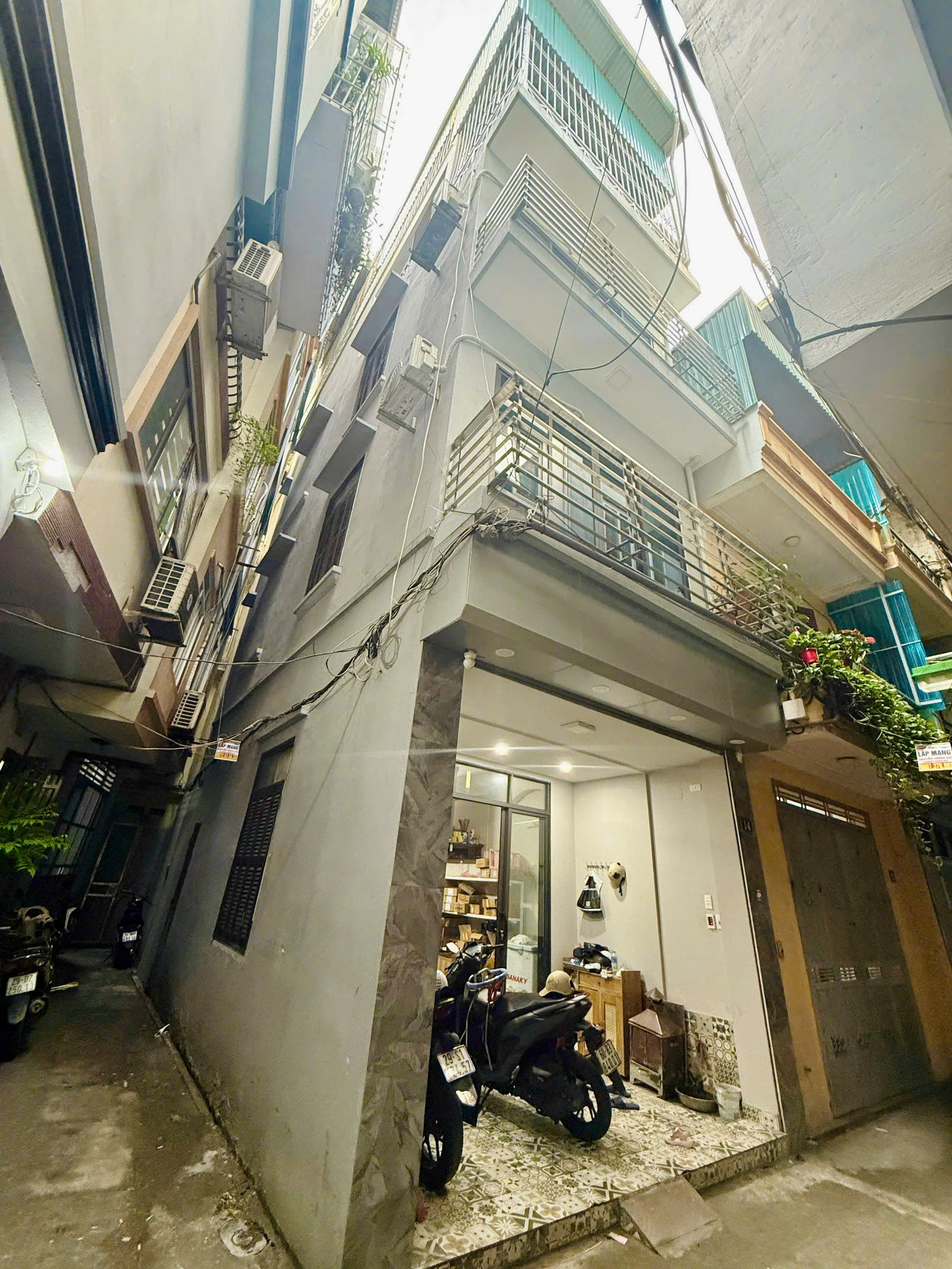 z6877618559681_333c65a747a10cd6dad293fa1c1dd7bc