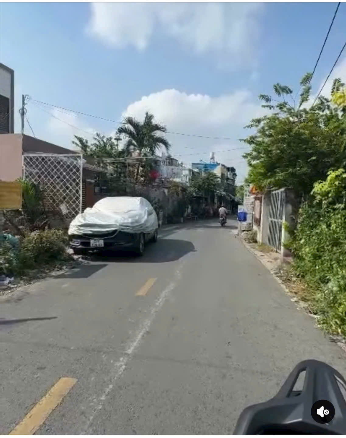 z6915160379472_0333813d6a3eec2e721871bc7d95867b