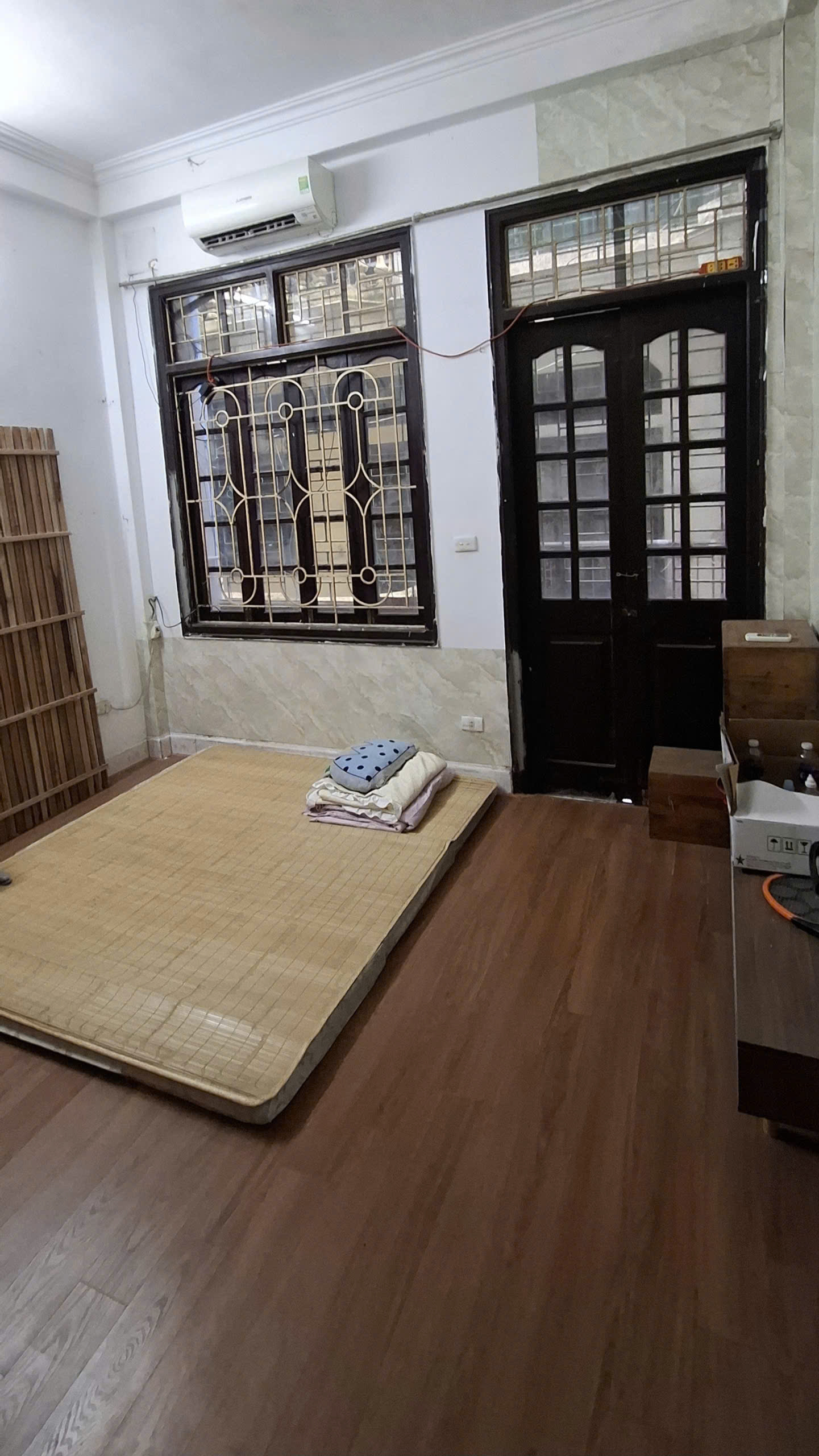 z6957223840530_bc12ab2ed38636511319069af323d5ed