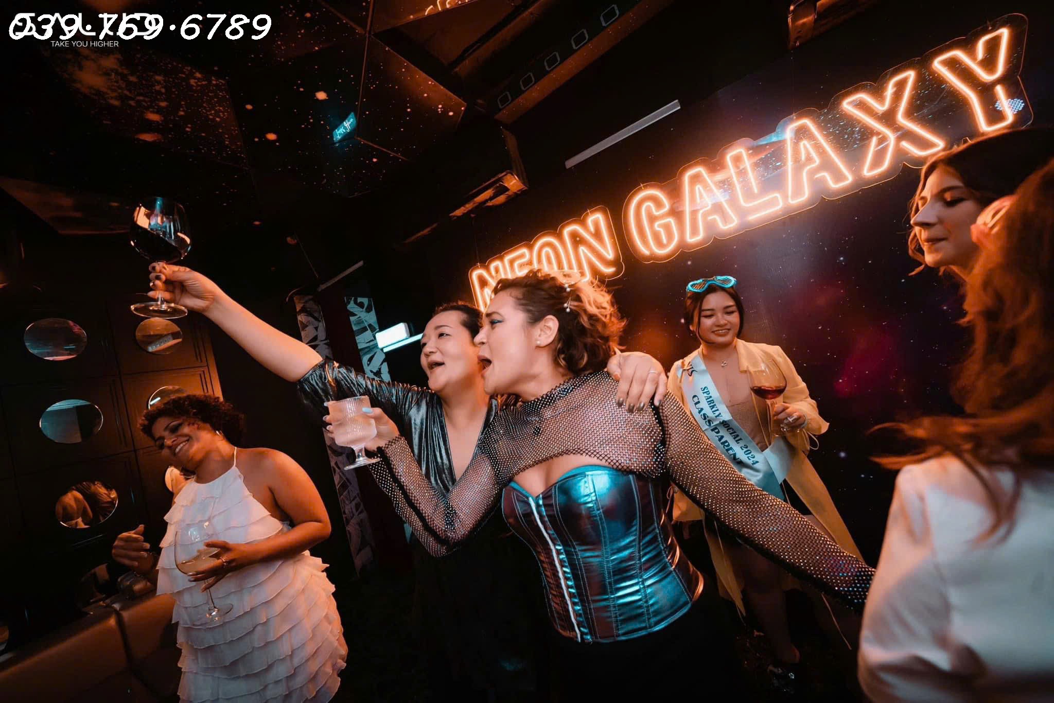 z6965518006434_4d3b22ec37946468bd37985503b1b93f