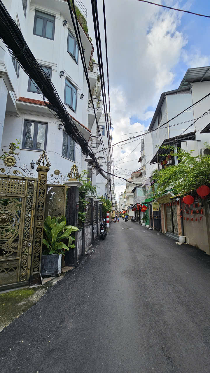 z6974033712036_ea665e31f08dc43edbbe97872bb72022