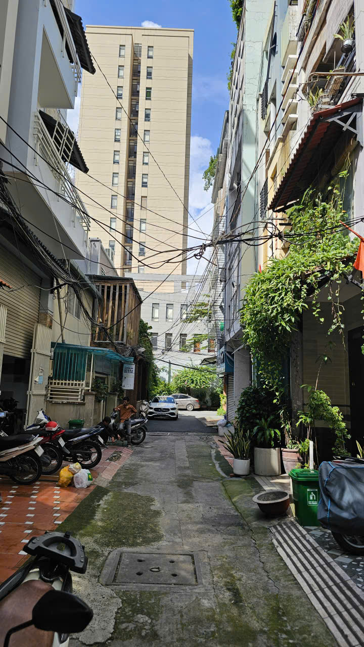 z6974054415269_5ce67d5ac009bc93dc501ce3f50cfea3