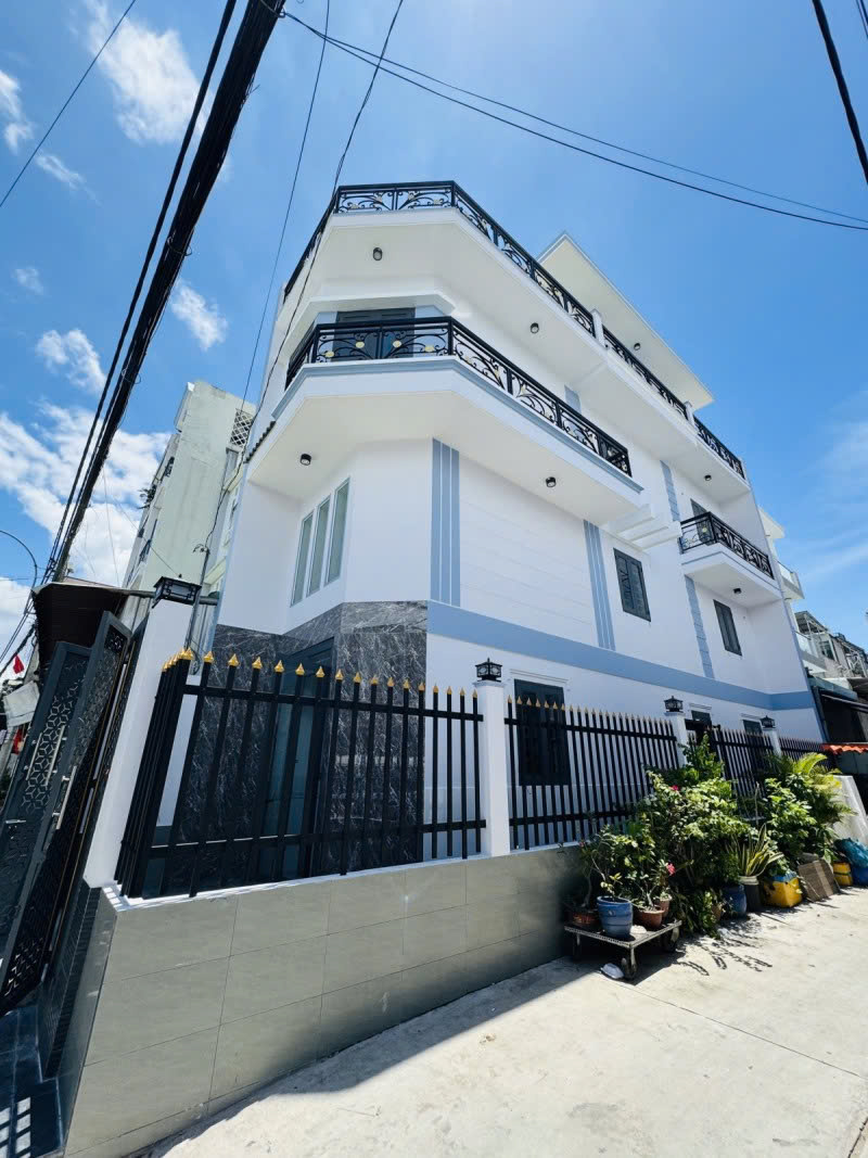 z6974436399128_b19109933b83447eec442323ec91c505