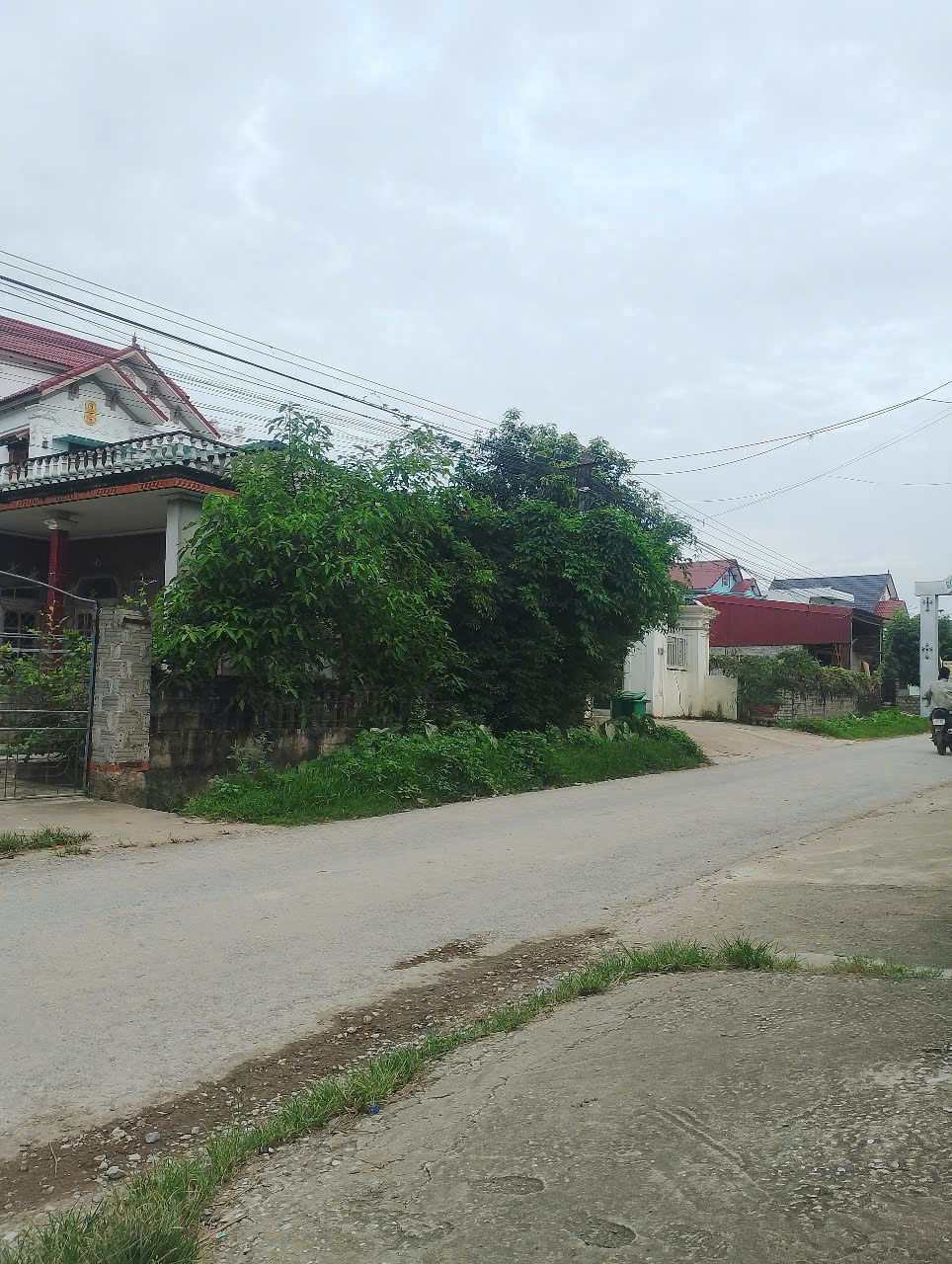 z6974855364511_62b2a423b6df57c40612c0cc78e82f96