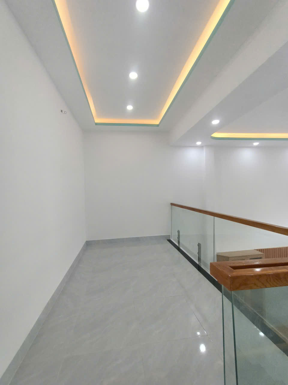 z6974957685999_11010e44a11a0a7baa49d1998c89f190