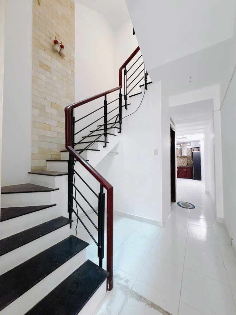 z6977385678522_eecb48e954fa3f09d1163ae68664755a