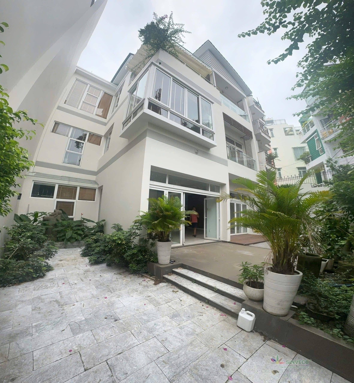 z6977562549551_07673e7ac803360ec01cc74ce9c96418