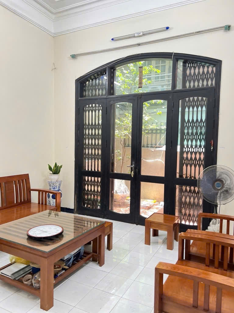 z6977658875578_ada1f0f0ce716a81a8959fb25e35d619