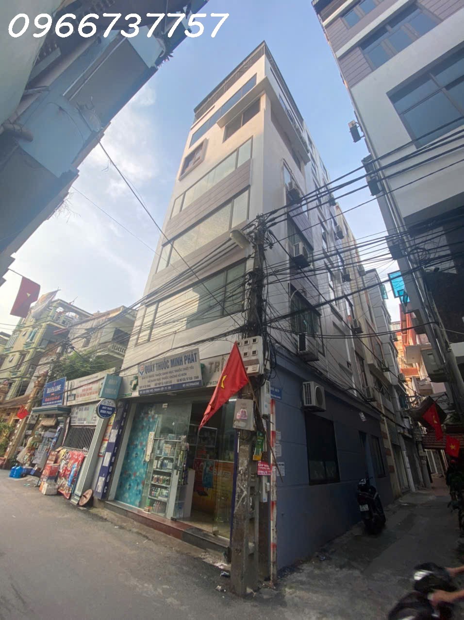 z6979133970270_01d98437d43dd42991c7d26b5ef9ddd4