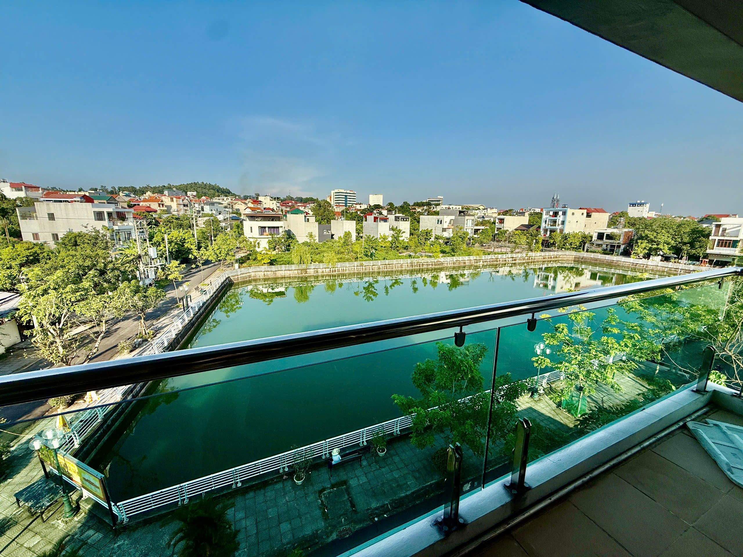 z6987354126121_4199cc7fdfe5c005af2e3cda1de66181