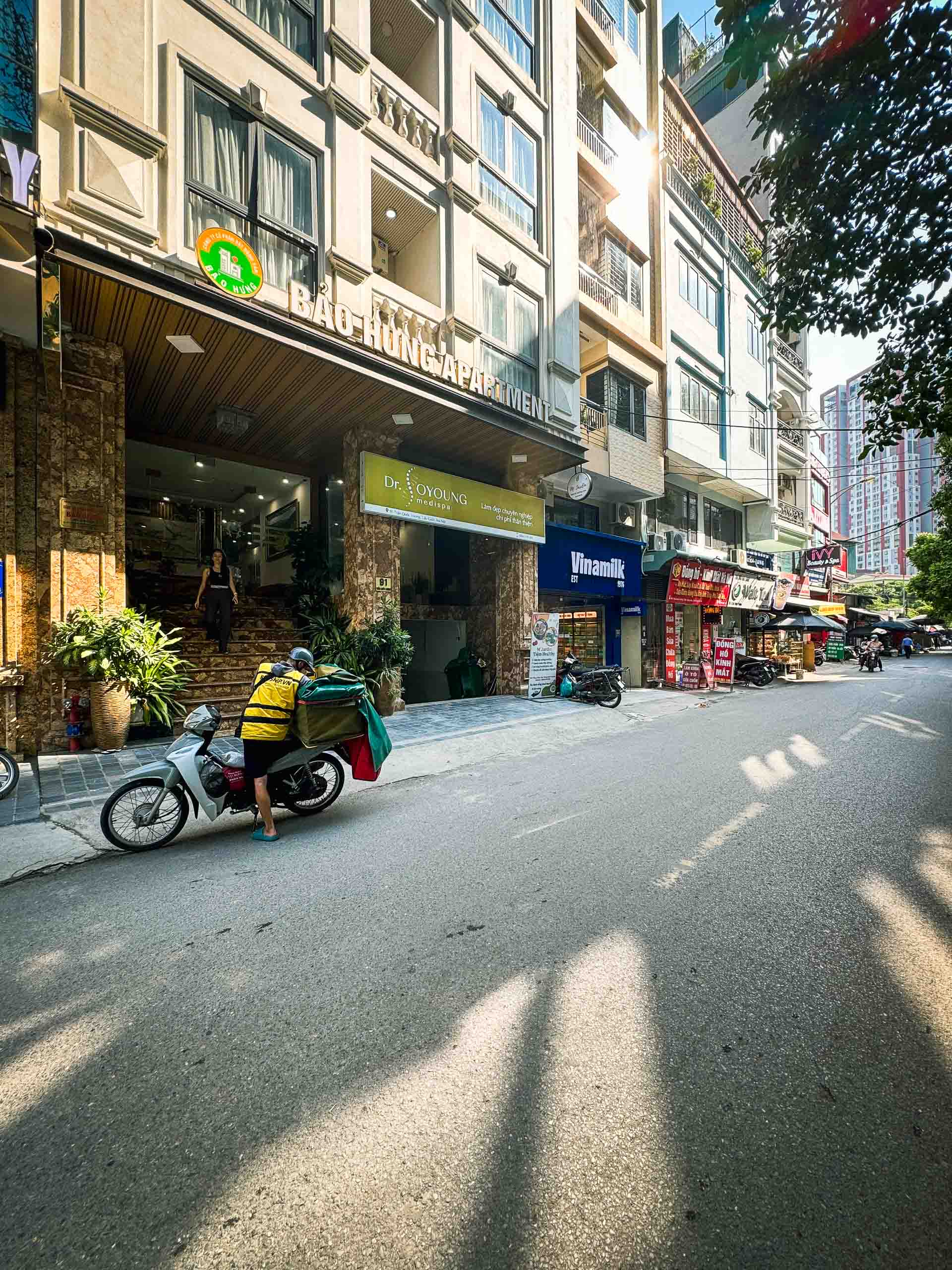 z6987626773803_24c640fd27d14a0592cdf3fdaa446de2