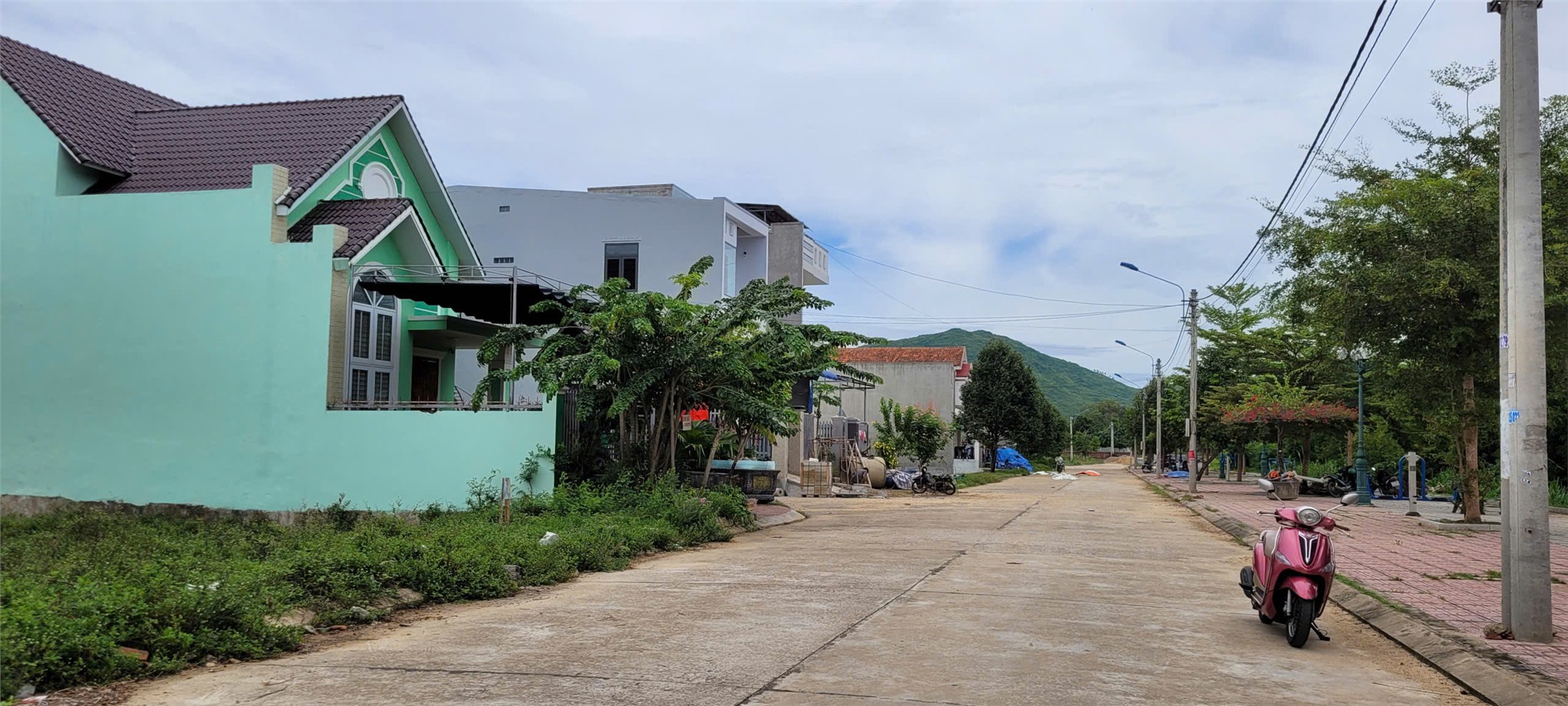 z6989755906342_d692d1c3121be8974bbaeb06a8c761e4