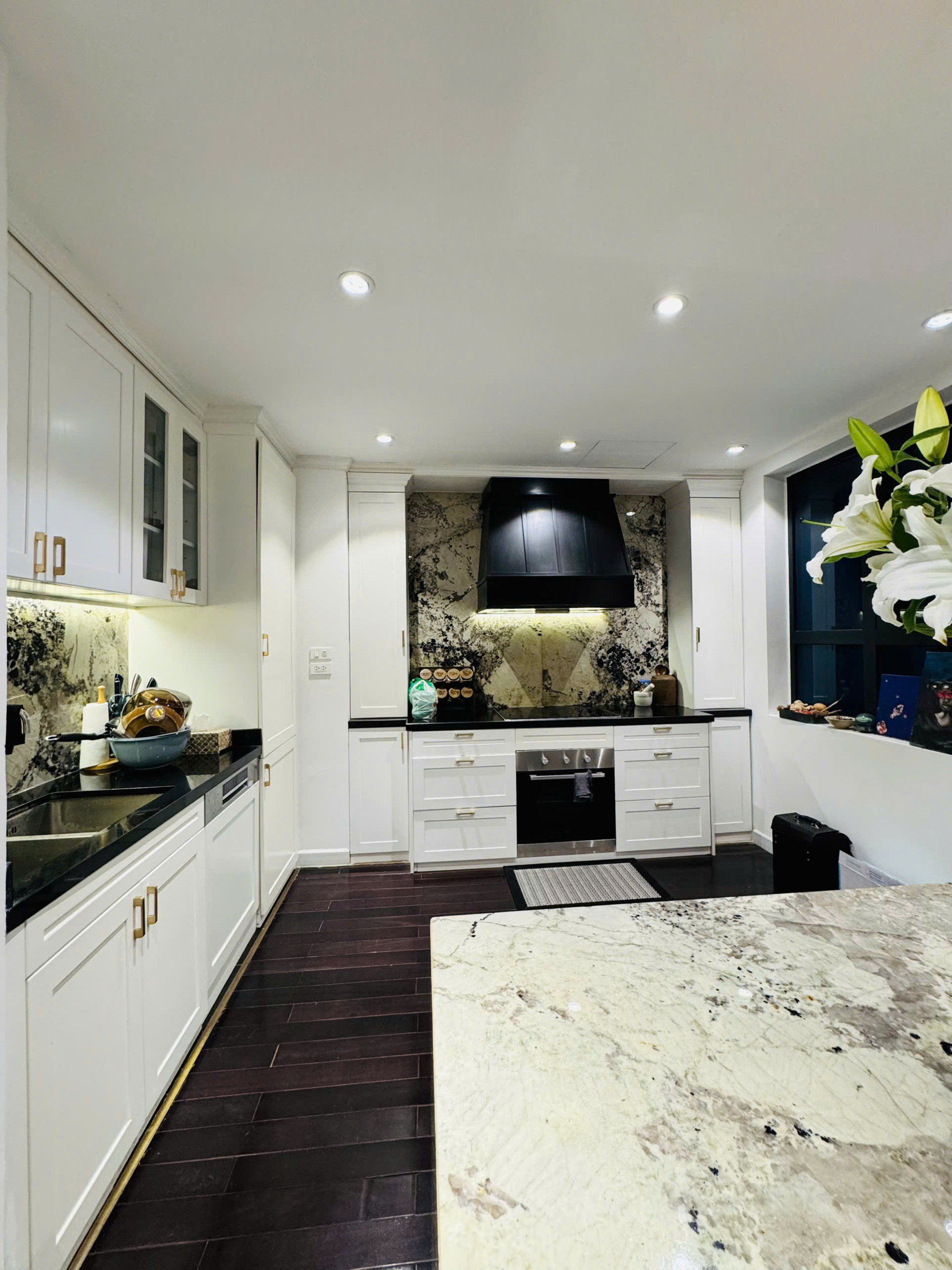 z6989906065590_b434dc97021569124bd9c13a746c79de