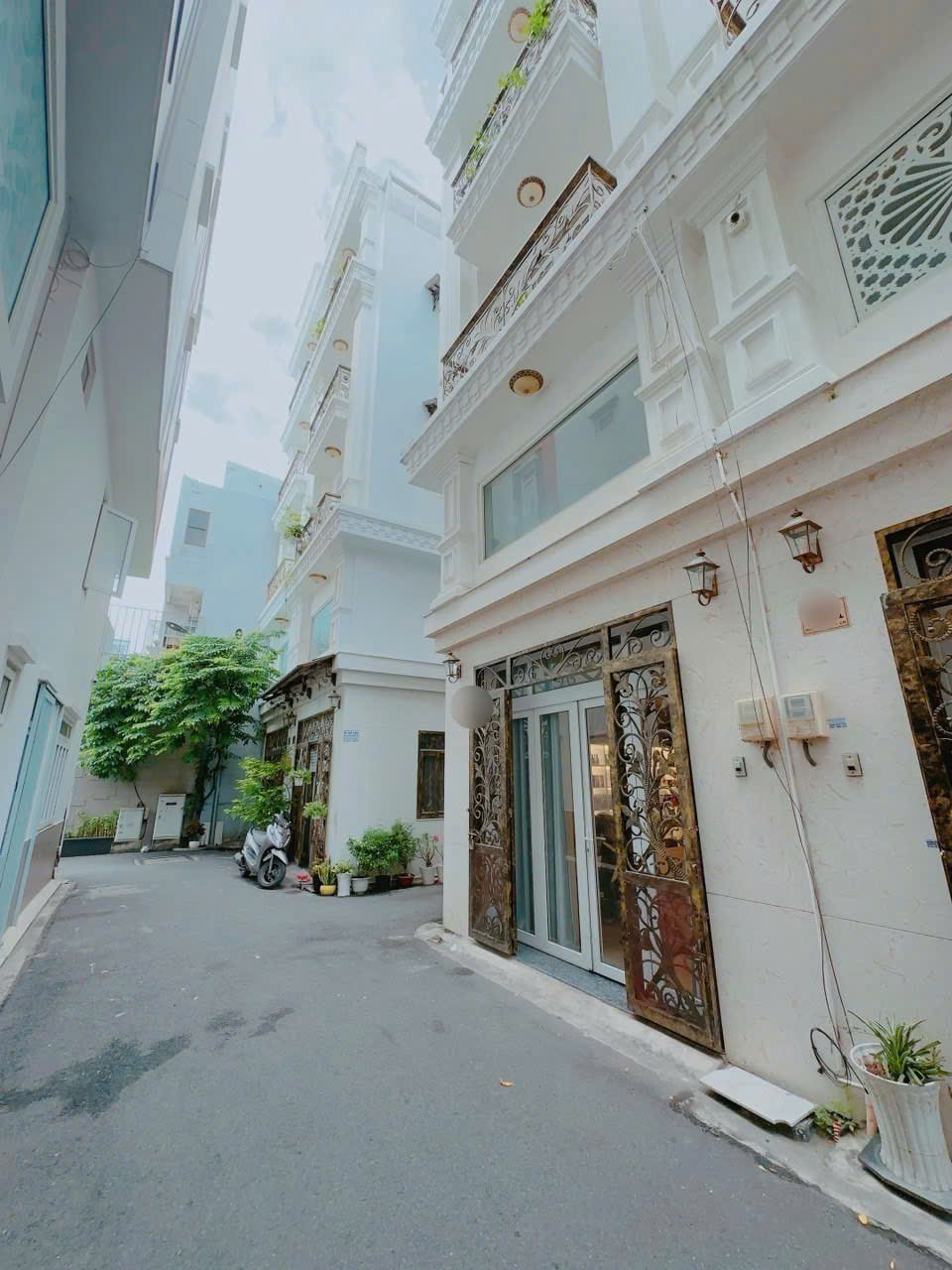 z6990326671734_92f3aa8d08383c52ed5f72bae7a970bb