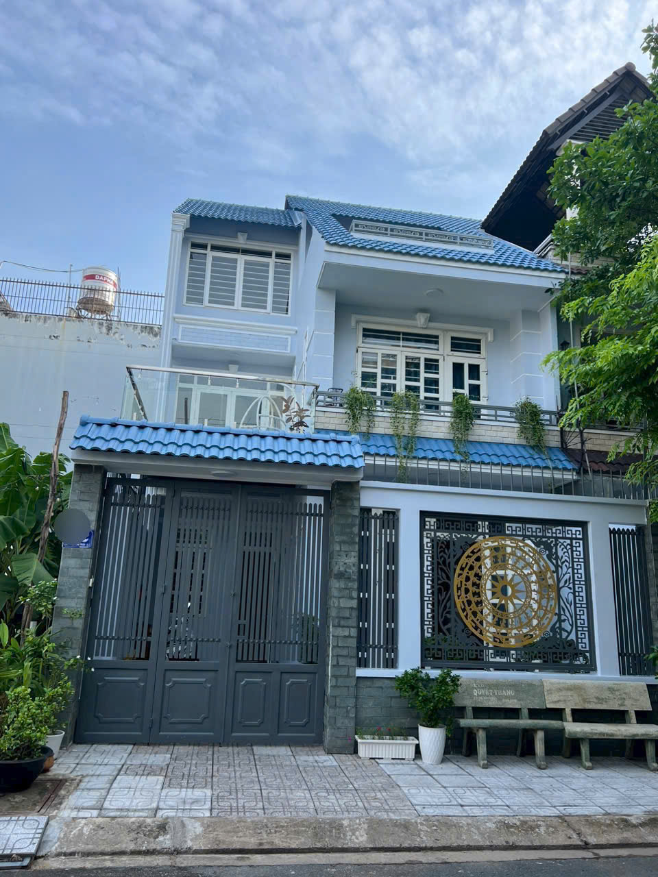 z6991271501768_8b8ea1a51bb049c55c21fa2a88f03de9