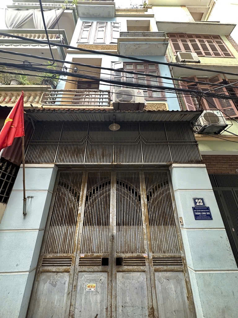 z6991970743990_104d84948a4f884ba100381e71212704