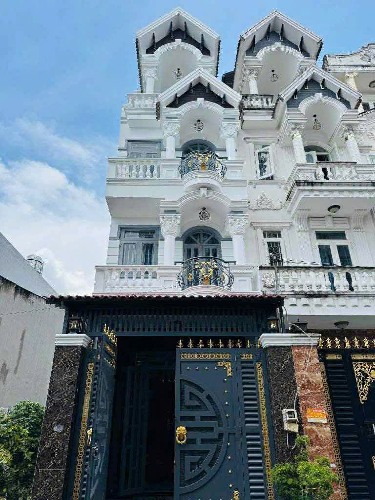 z6995873449209_7b83c9f9ac80832ffaefe91426a518eb