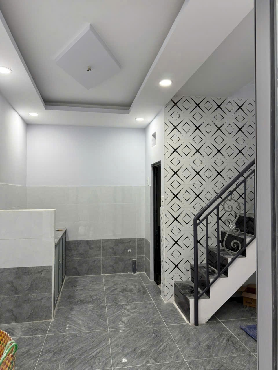 z6996450261891_f27f4097624cab2eba74b636836d0aba