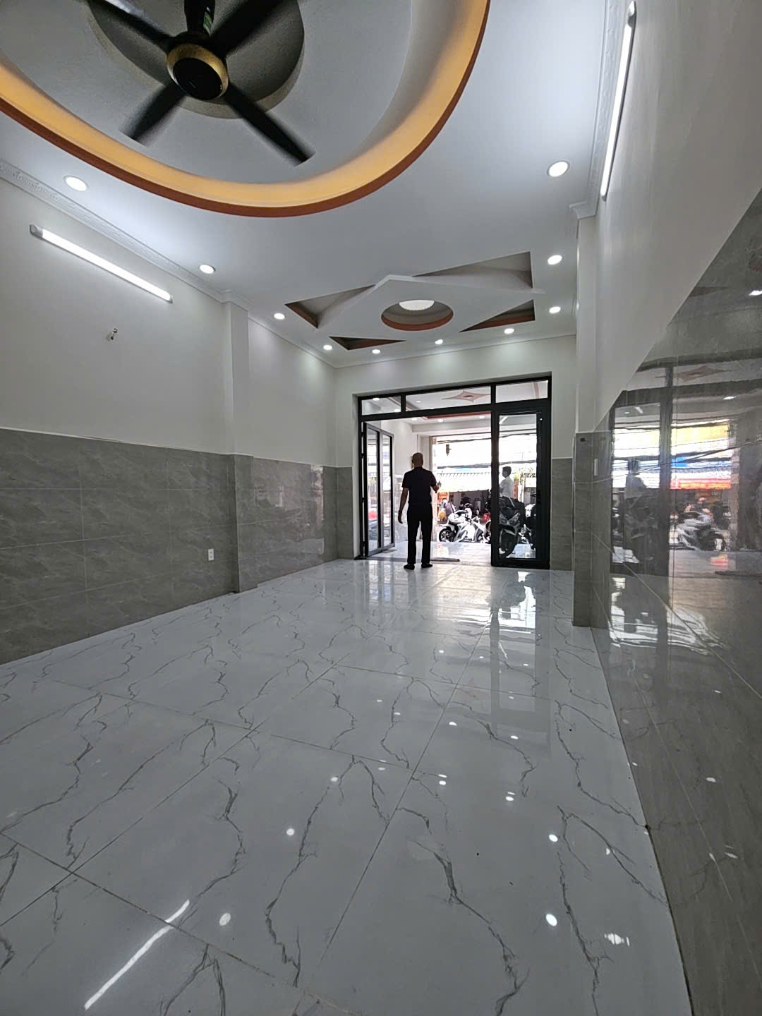 z6997665223140_f1caad1f0263d8bdc7062429597e802a