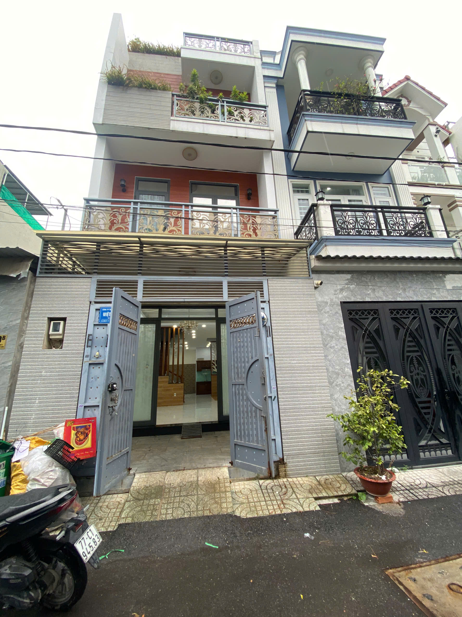 z6998798076078_5231876606b27c13e32bcc6415446f28