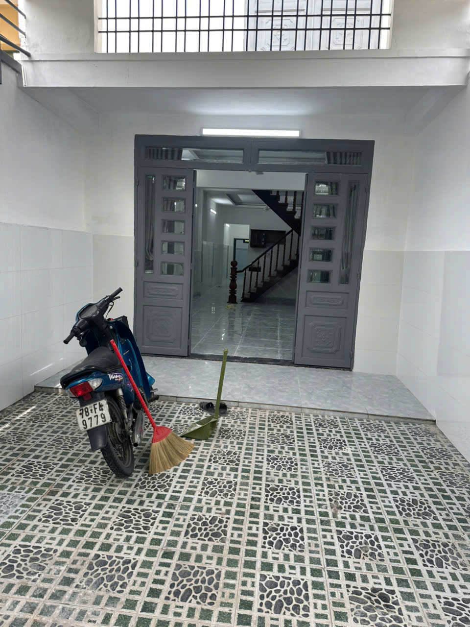 z7002455876115_7b817b0687875d7298dec8715b3326d4