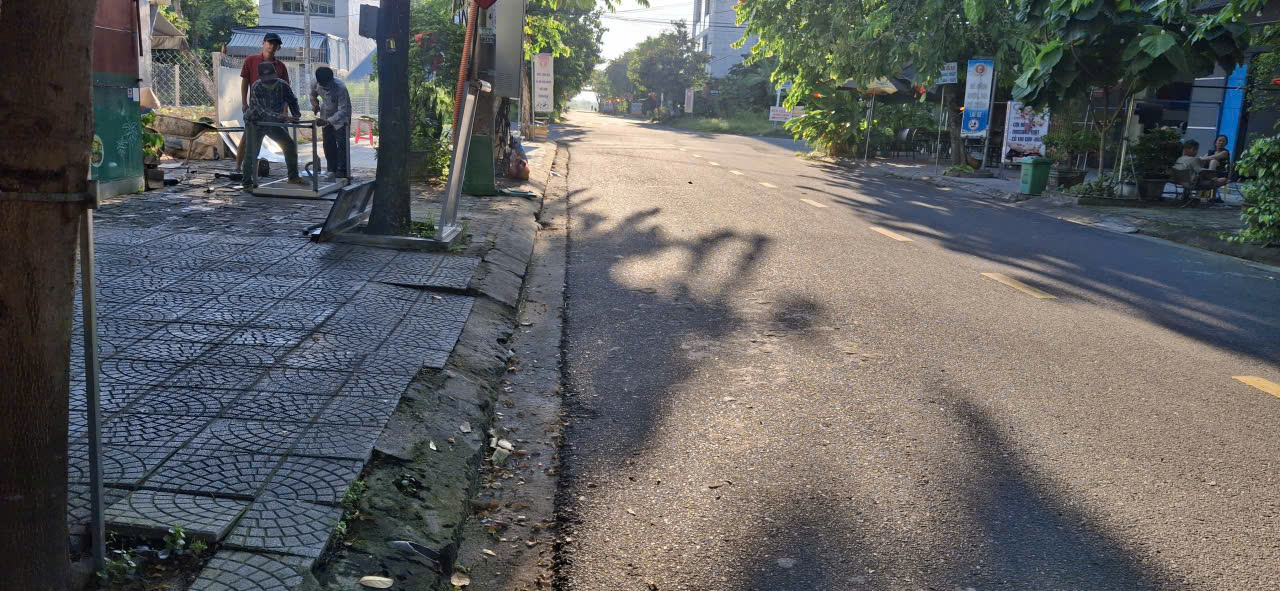 z7002467487212_28c245ef6d01c6e7a1a8bf04394ae85e