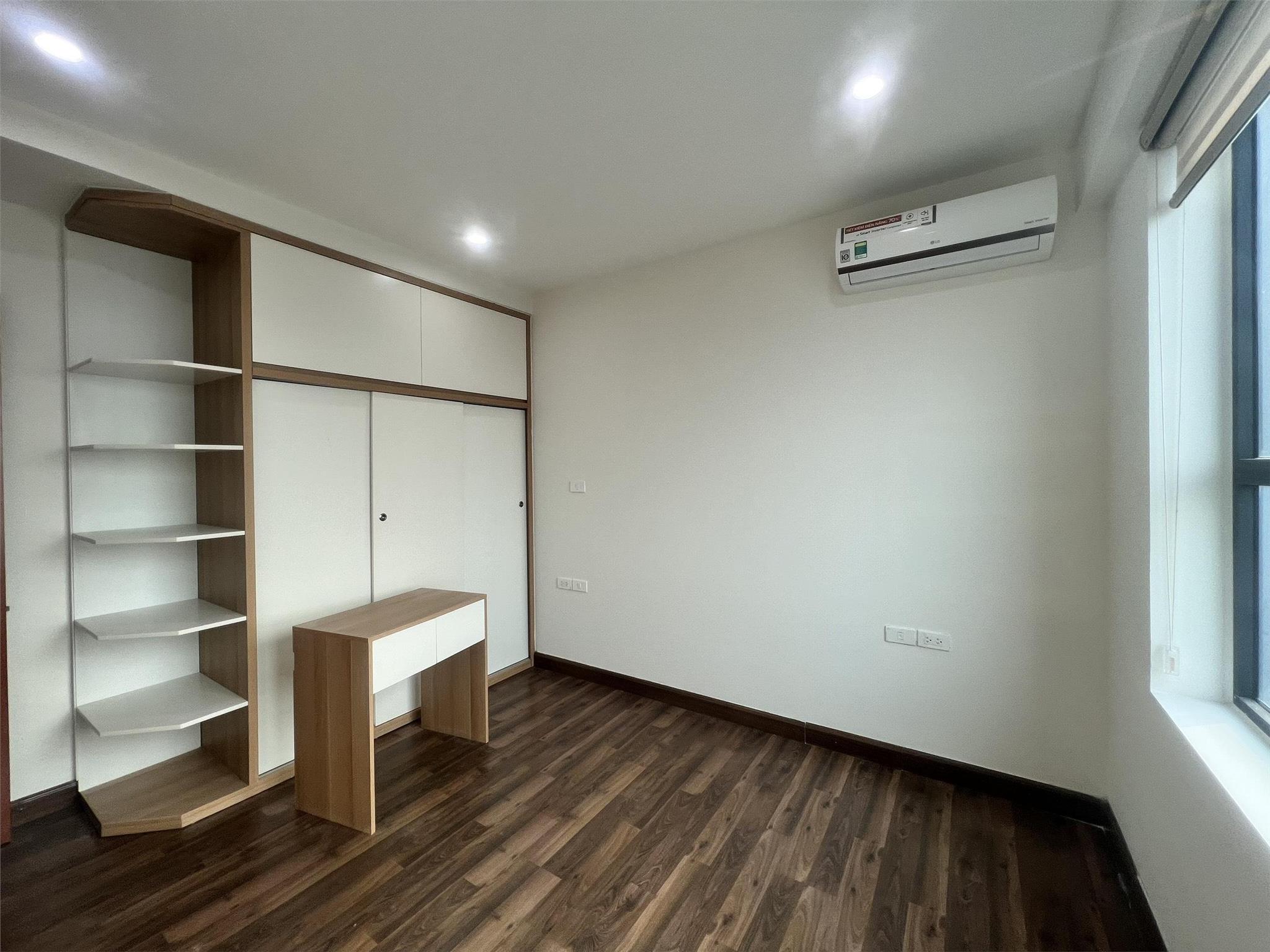 z7004295536330_24914bf1a1bb10993018d872f9b55545