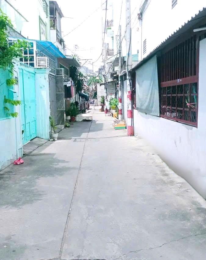 z7010653882863_51e8562f33f317fb5fae9da59450ed28