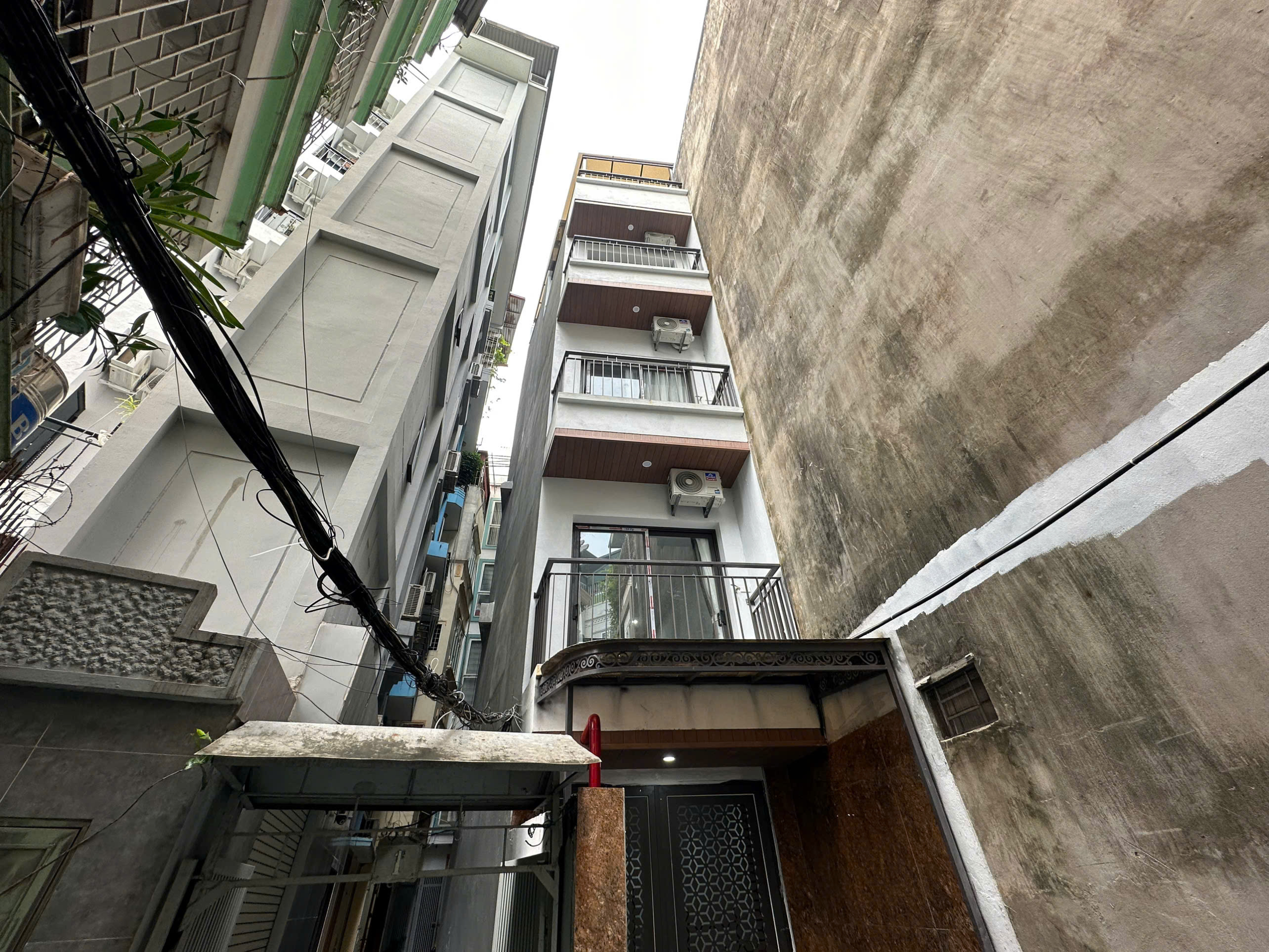 z7016286538754_4afa1c51b80d4a9b82e685b1133fd66d