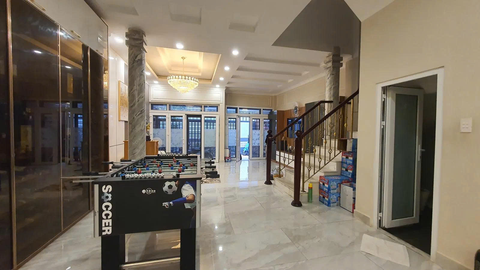 z7016645552384_615b6d97f419d711020835665eb12e6b