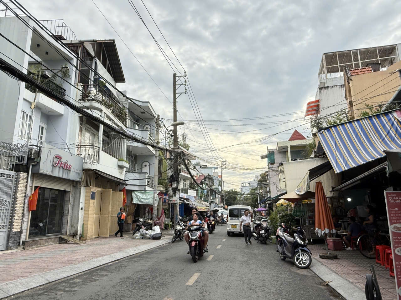 z7019819889081_708592e49011dc993c15cf416dbfe652