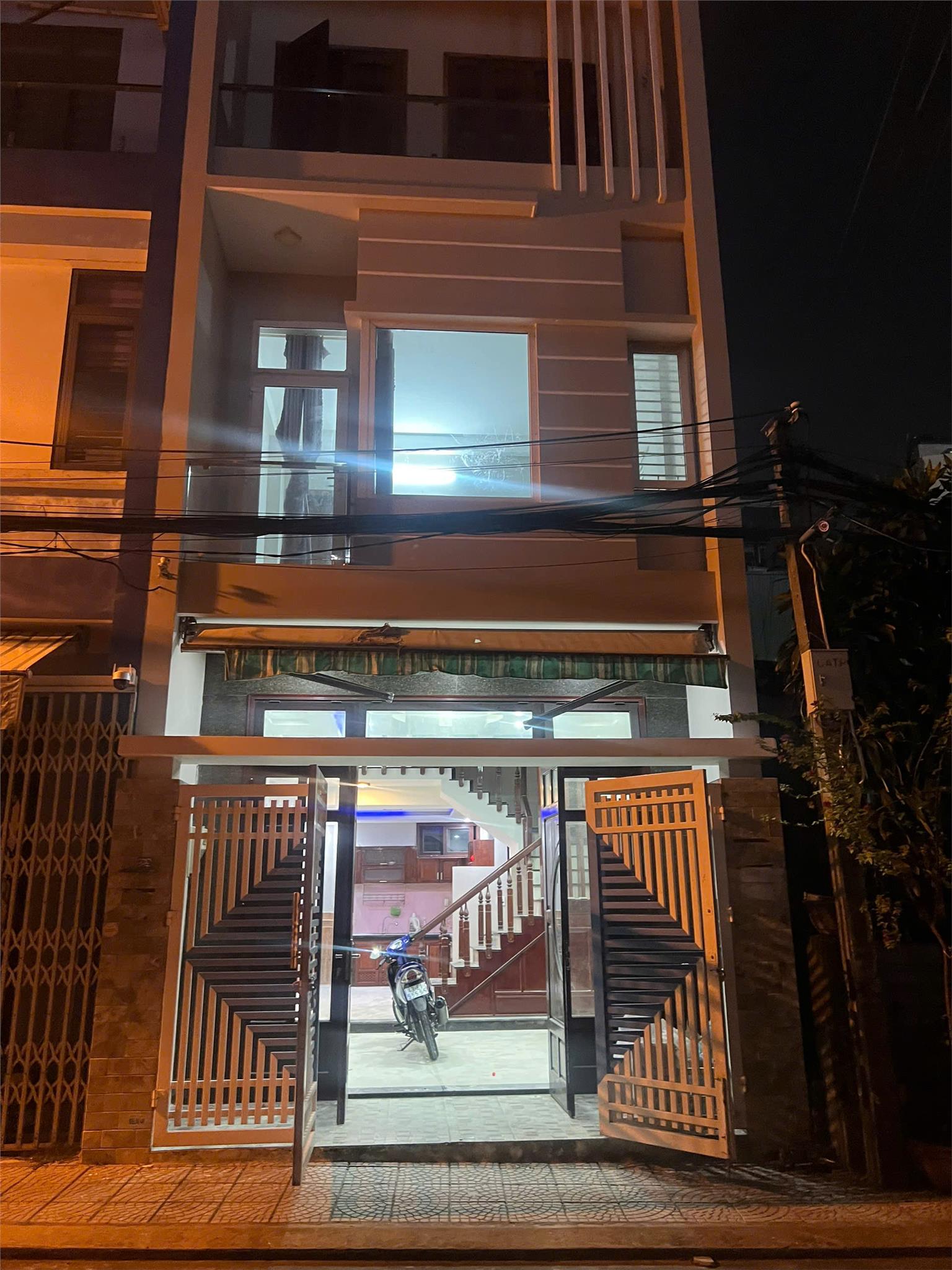 z7020029711799_f69d60457af06135d5dec883f1ad6dfa