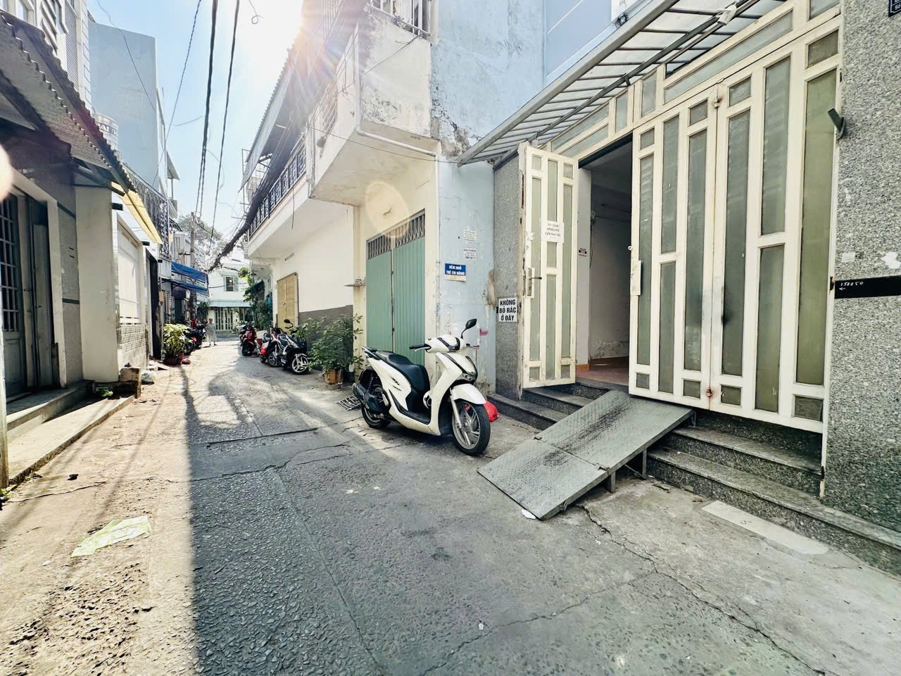 z7023169780114_1705502bc56413c5c0af0822e1df3711