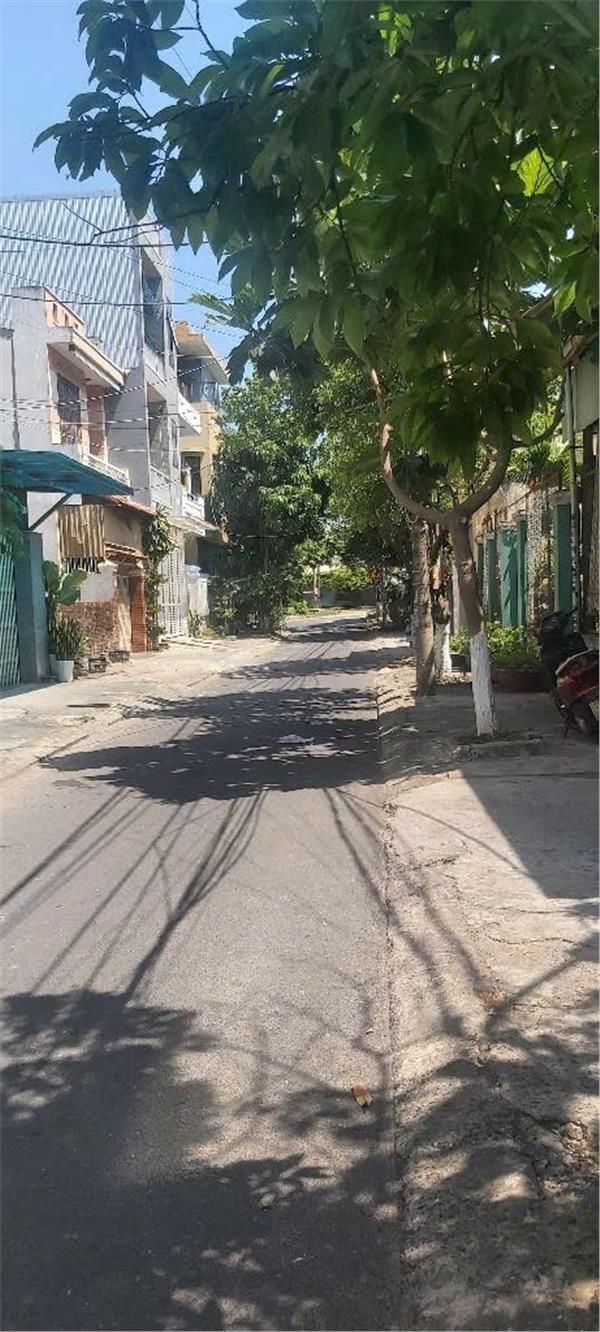 z7023718104583_c8fa56453a67a2c5a319b8f8d7c90967