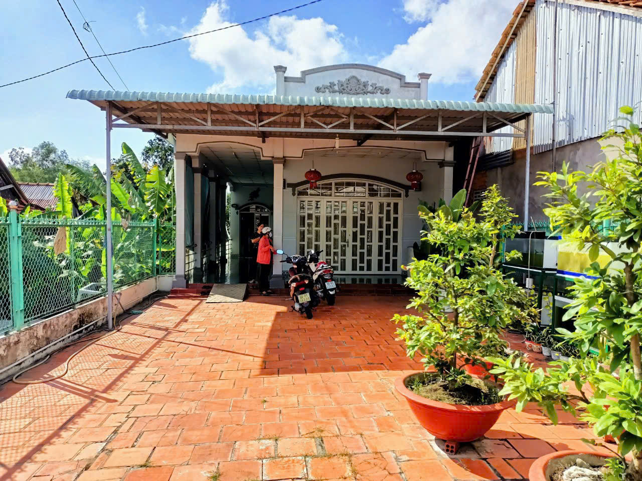 z7024075725962_08aff63f2f96d03f06f44294364be9cd