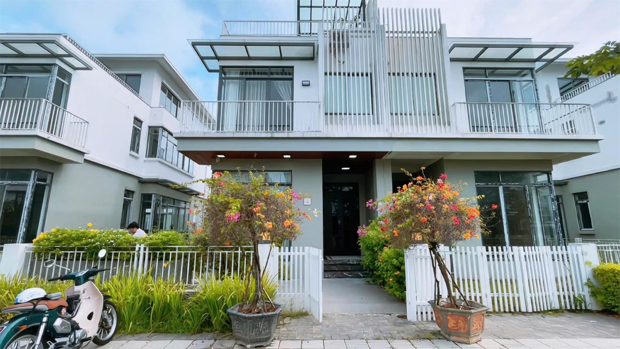 z7027356441803_87855650a6734c2a55641e6c7fcfaa20