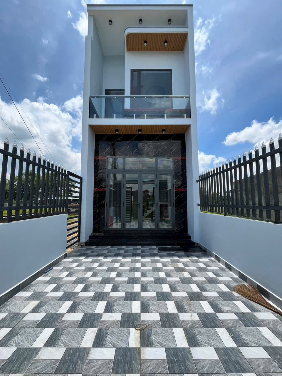 z7027403842670_9793a55ffc52b670fa8c0d95e1f60430