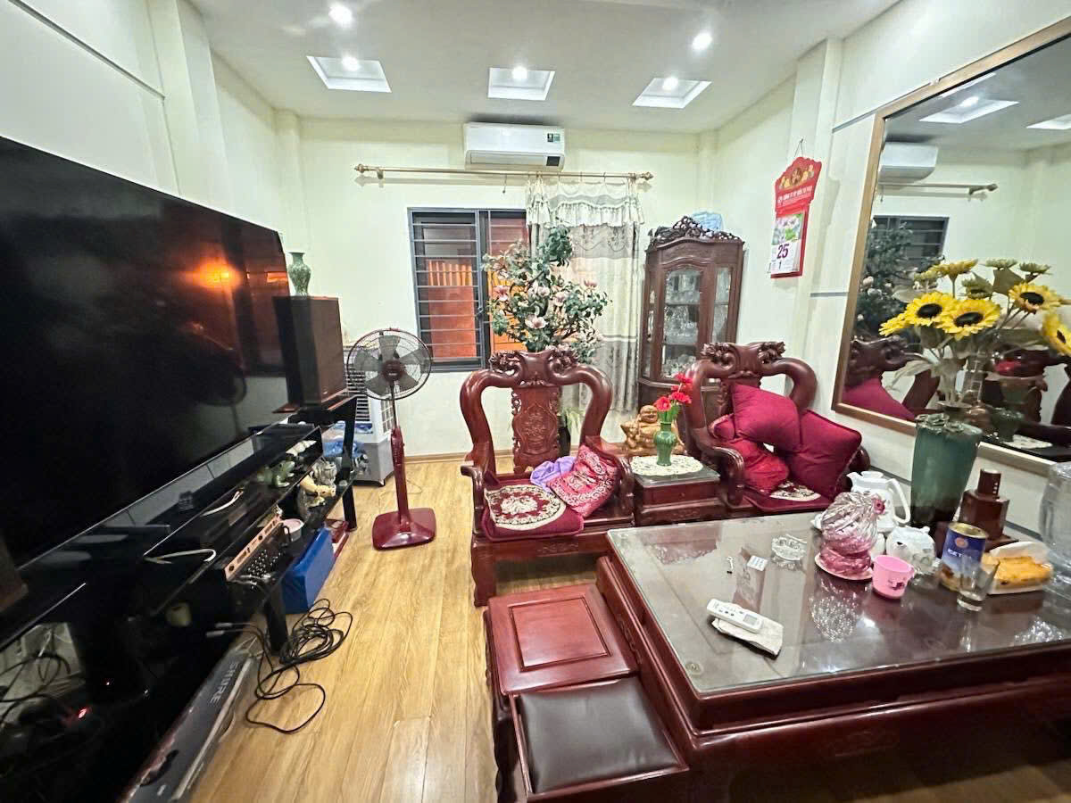 z7027992969016_f0df3fc5798b7ed38fa6d276d2053f45