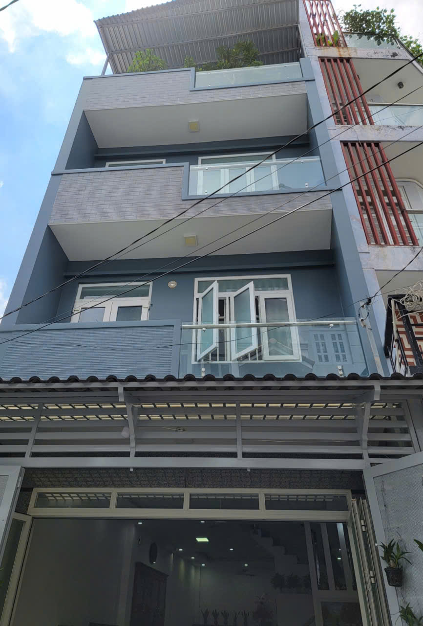 z7028406204725_211bd460babb952f7f5a7c392df086ca