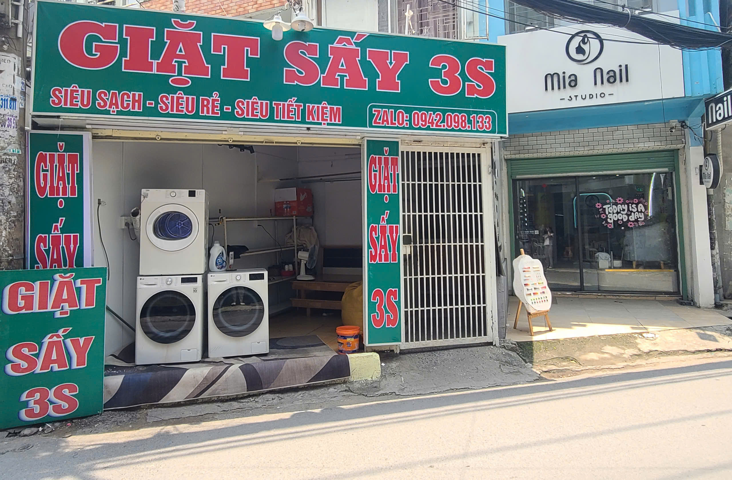 z7030928813982_3f62c40fad5afa408a3dcd5b30fdafe7