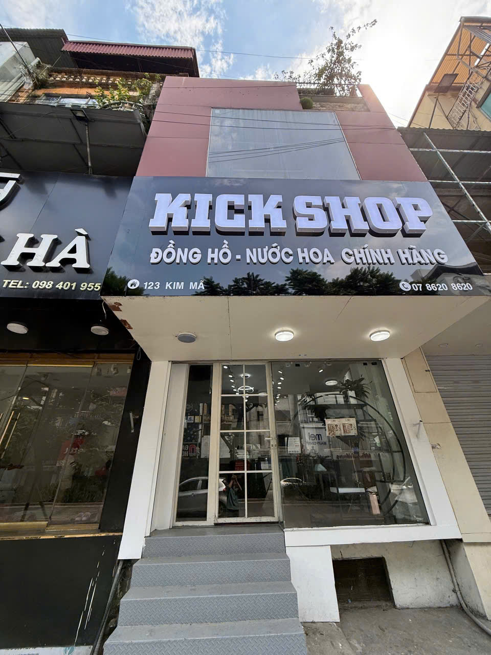 z7031033070085_055c2078f02a776f4a4916593af651ac